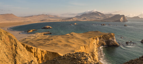 oitsa-aventura-express-peru-costa-paracas-peru