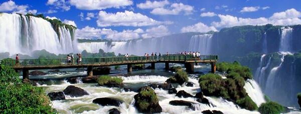 GLACIARES LAGOS & CATARATAS 2026 – 2027